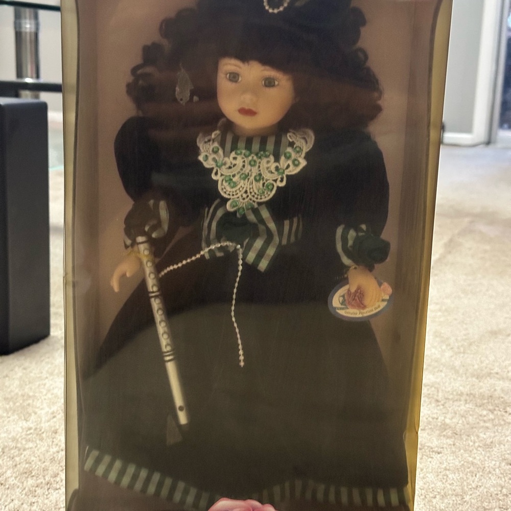 Victorian Rose Collection Special Edition Genuine Porcelain Doll still in box